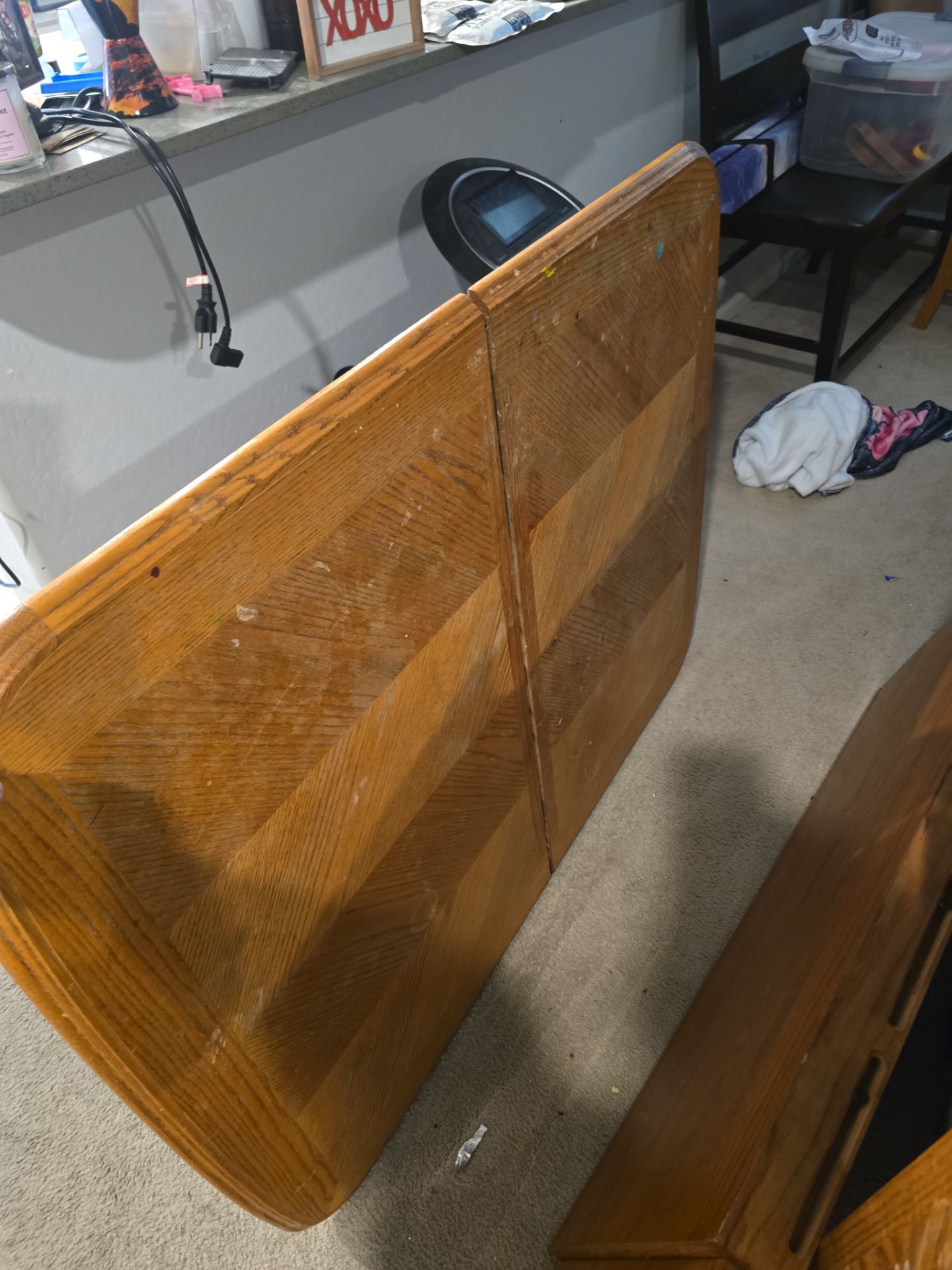 FREE KITCHEN TABLE
