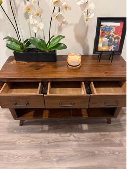 Tv stand / coffe table