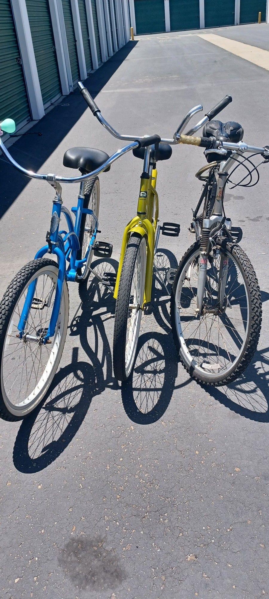 SELL 3 BIKES AND ONE SMALL FOXY https://offerup.com/redirect/?o=Ry5ULk1PVE8= RUNNING GOO