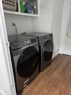 Samsung Front-Load Washer and Dryer Set