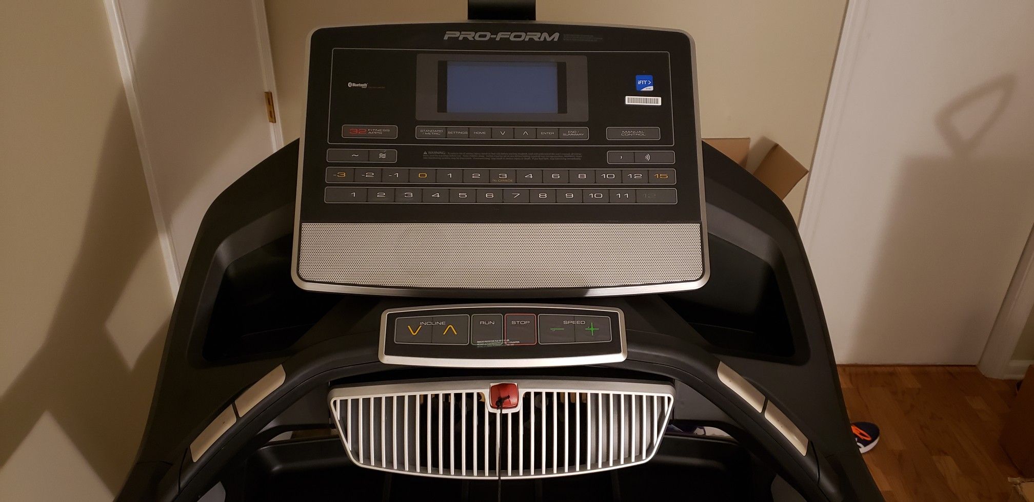 Proform Pro 2000 folding treadmill