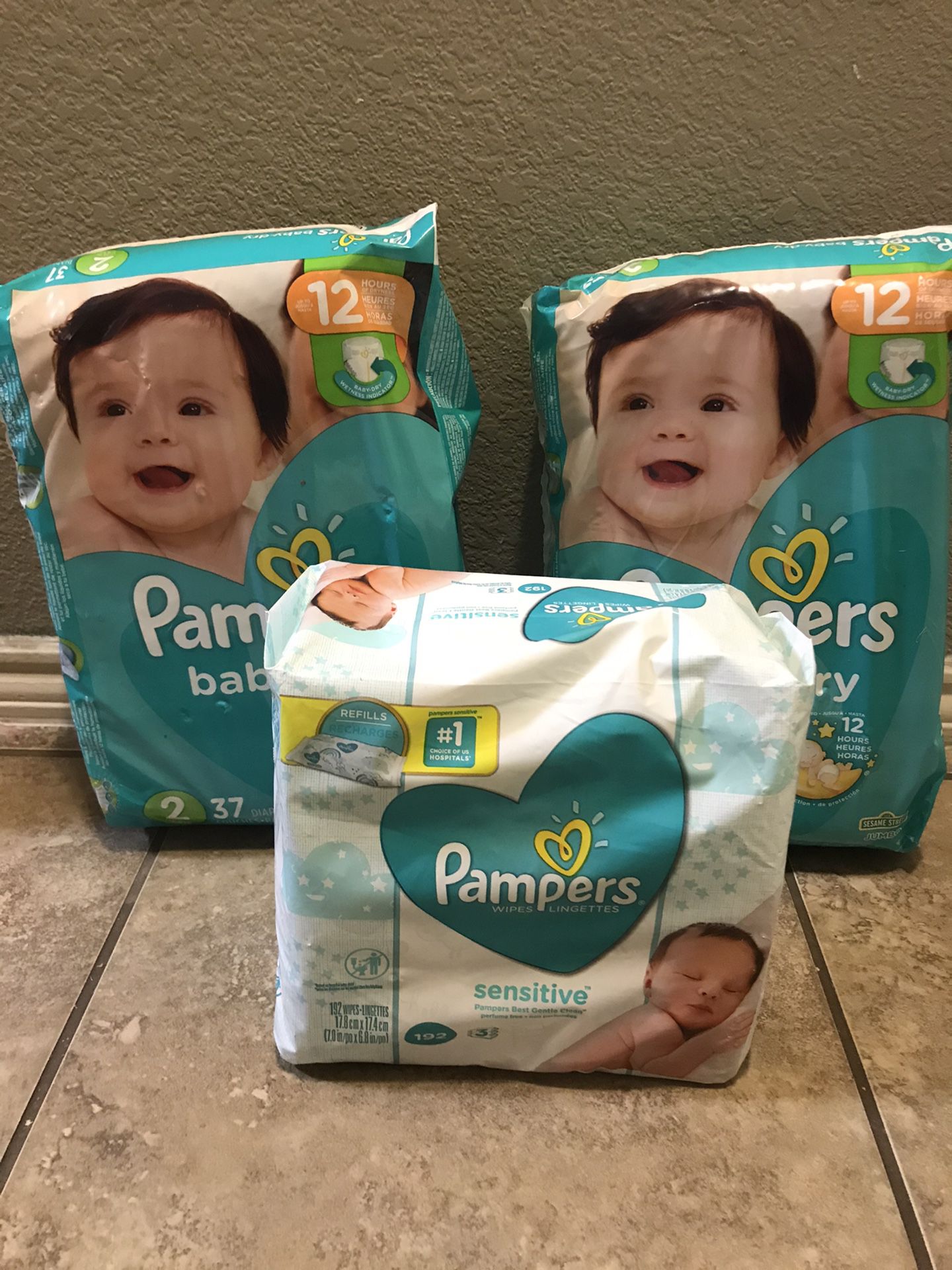 Pampers and wipes size 2