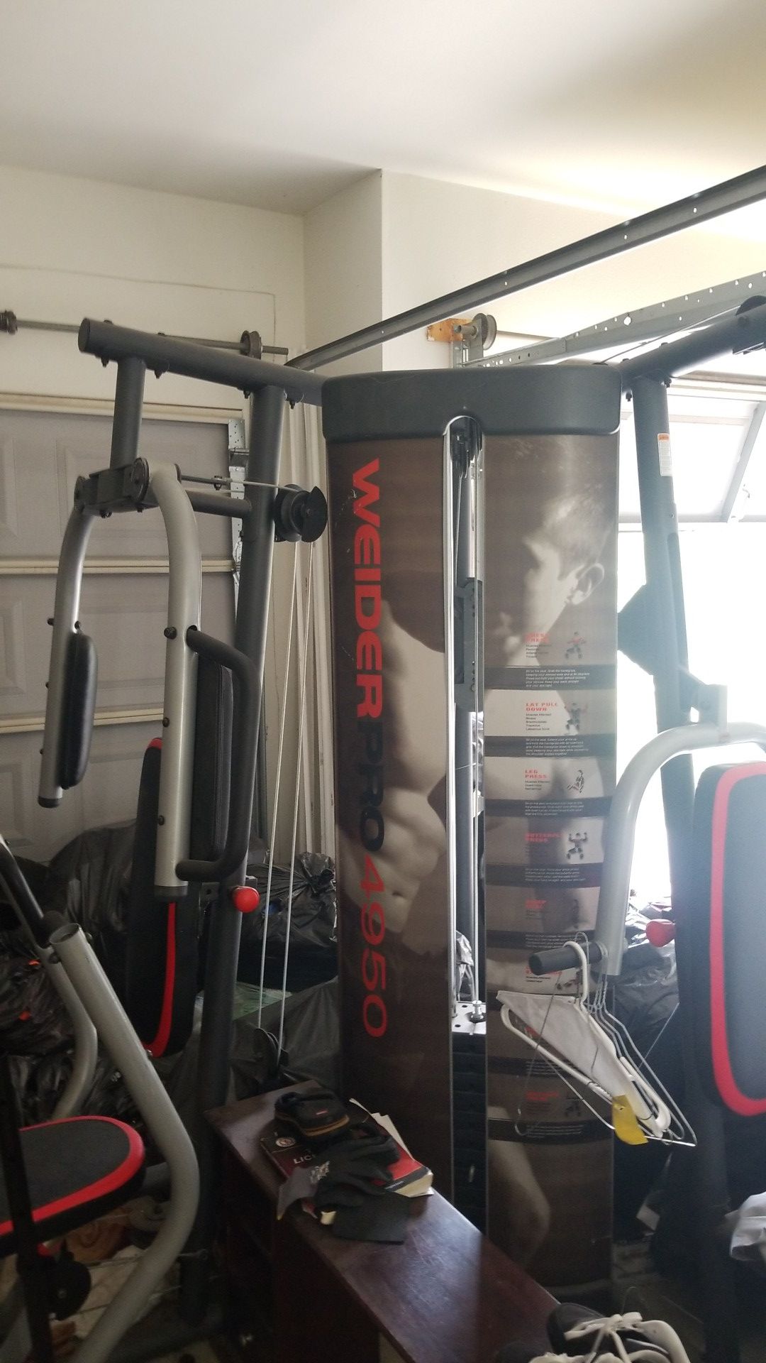 Weider gym set. For free just have to pick up. You can bench , do flys , shoulder press ,arms and legs!!