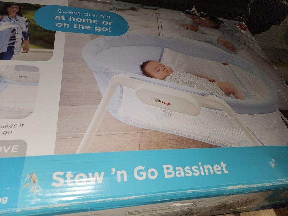 Newborn Bassinet (Small)
