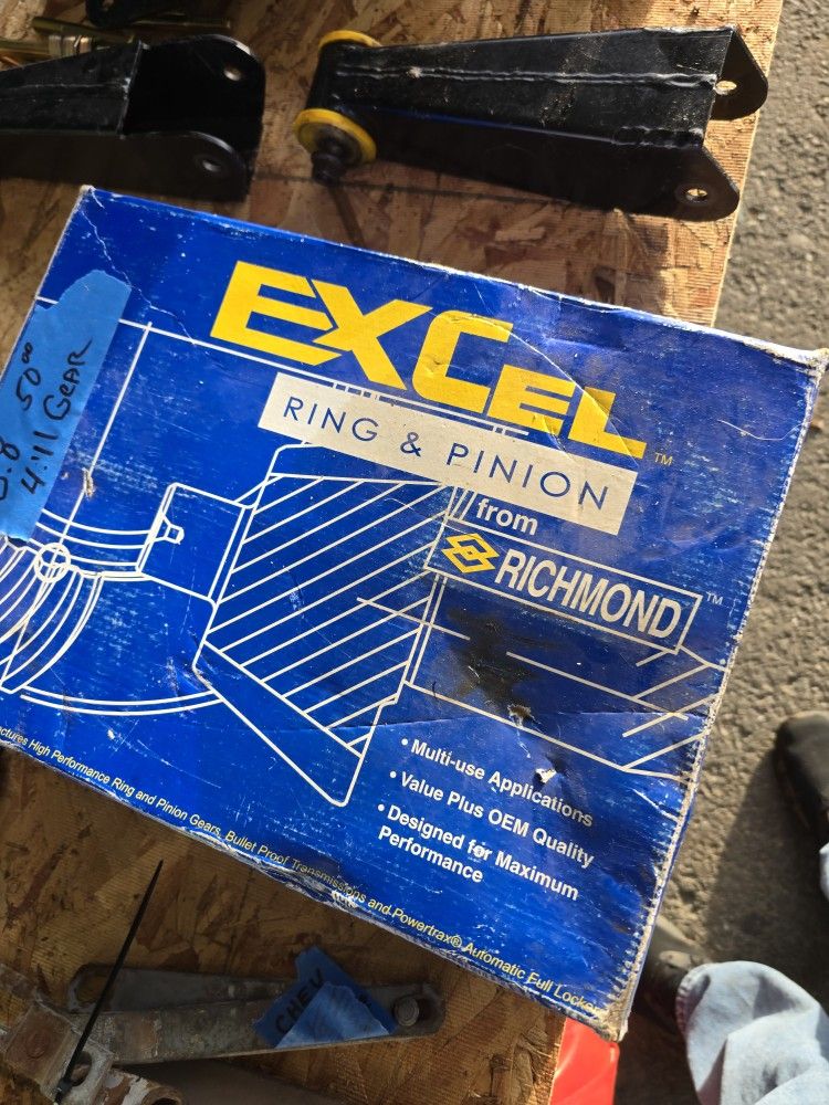 8.8 Ford 4.10 Ring And Pinion Set Used