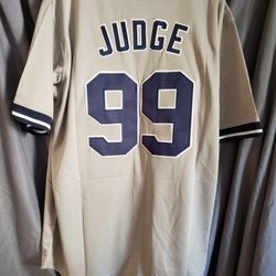 N. Y. Yankees Gray Men's Baseball Jersey.