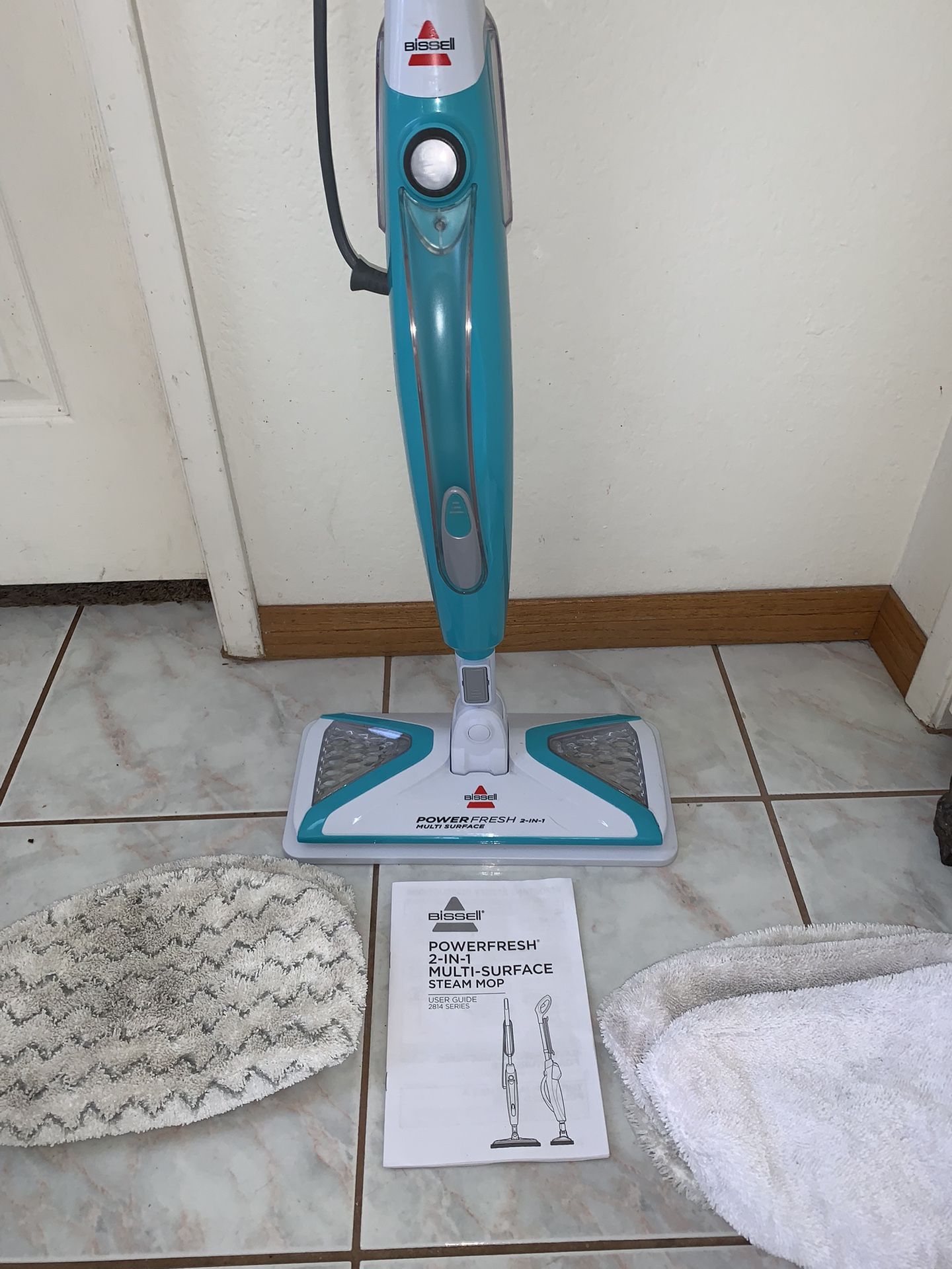 Bissell Powerfresh 2 In 1 Surface Steam Mop for Sale in Escondido, CA