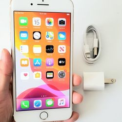 iPhone 7 Plus - UNLOCKED - Like New 