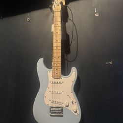 Electric Guitar Bundle 