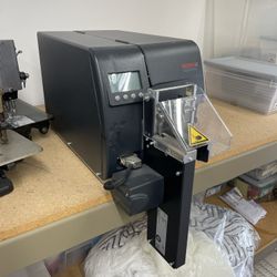 Novexx XLP 504 Industrial Label Printer with Applicator – High-Volume Printing