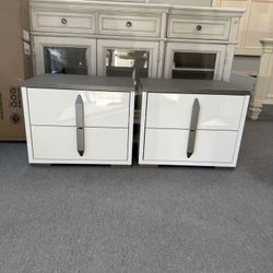 Nightstands (set of 2)