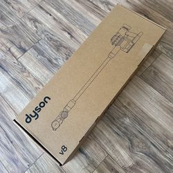 DYSON V8 - new unopened box