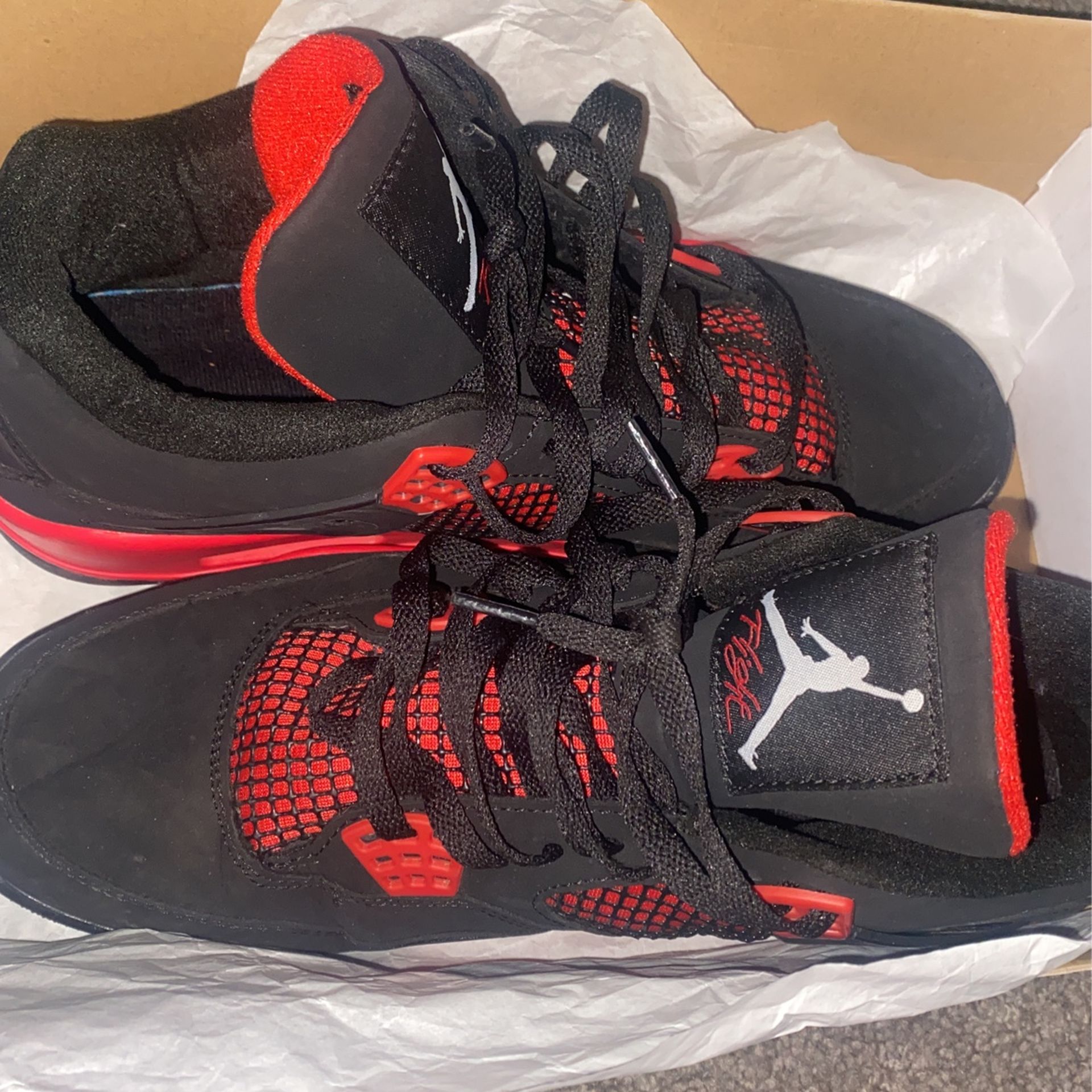 Red Thunder 4s Sz 11
