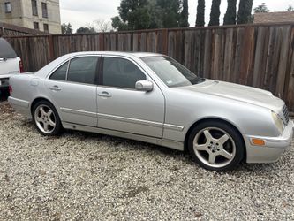 2001 E320 Mercedes Benz