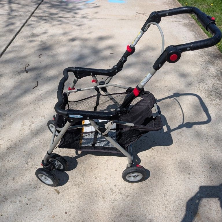 jeep wagoneer stroller Wrangler Deluxe 4 Seater Wagon by Delta Children model-4320 And when your children Colour:Satin Blue NFL Eagles Rotating Levitating