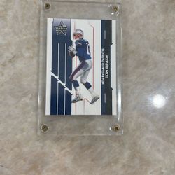 2006 Topps 2008 Donruss 2006 Leaf   Tom Brady  3 Cards 