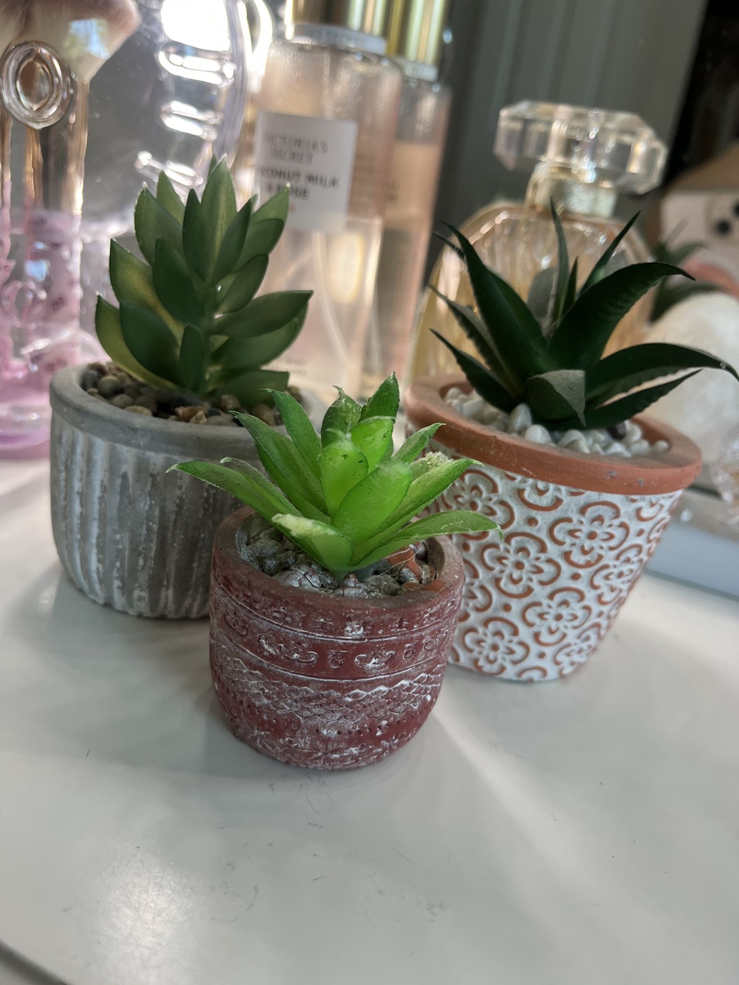 Tiny Set Of Fake Pot Plants