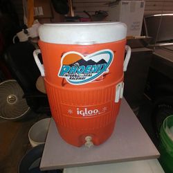 5 Gal Igloo Water Cooler