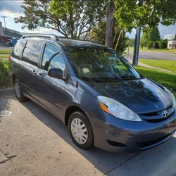 2006 Toyota Sienna