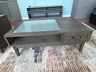 Wood Coffee Table w/ Matching End Table
