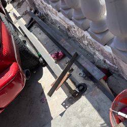 Metal 8ft 1/8 Beams 
