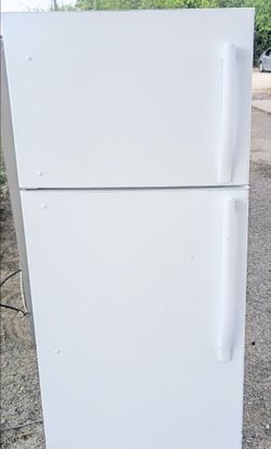 Delivery Available Clean Working Refrigerators