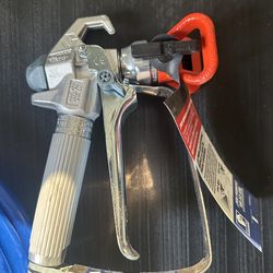 Paint sprayer hose and nozzle brand new