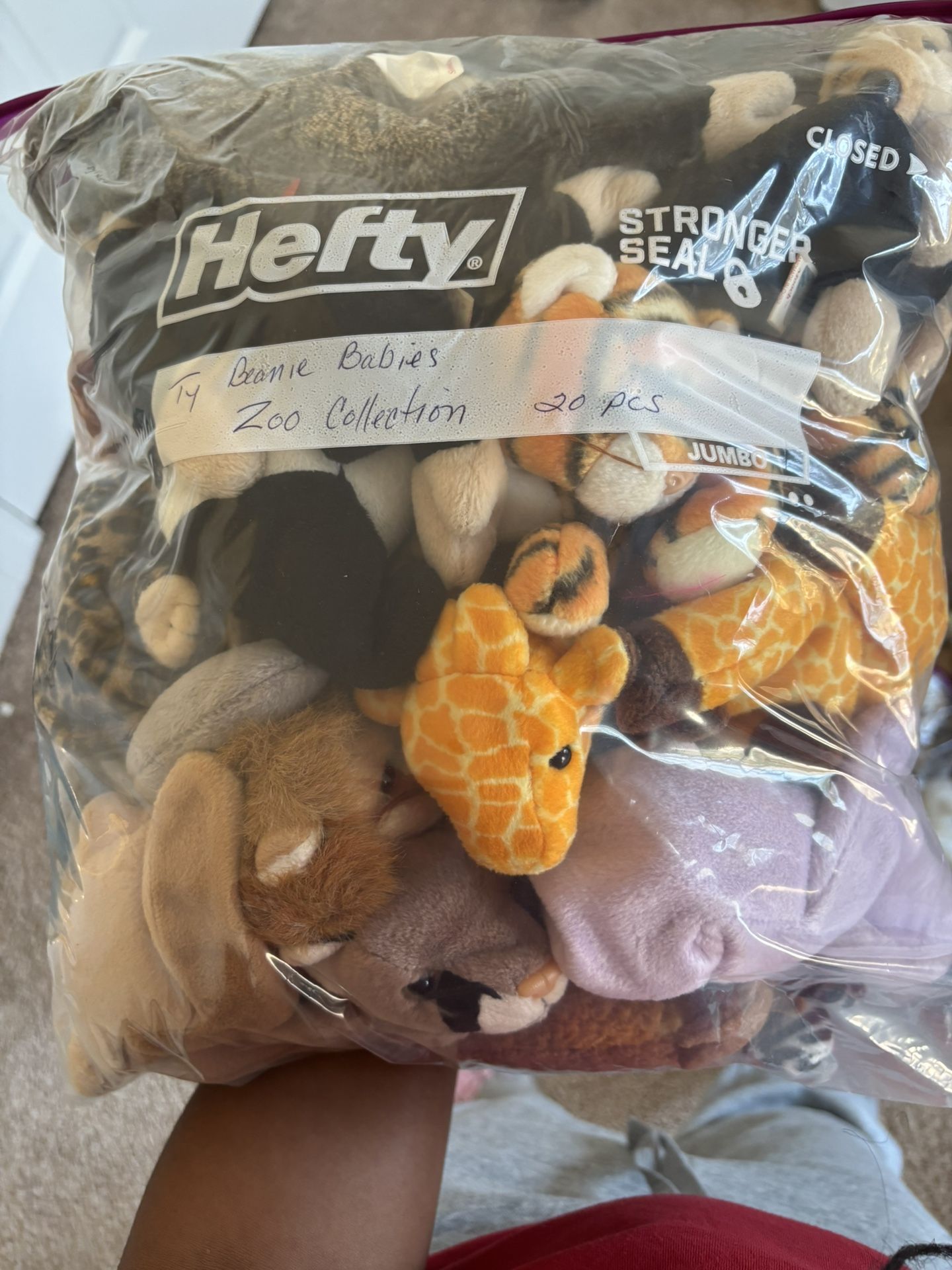 136 Beanie Babies
