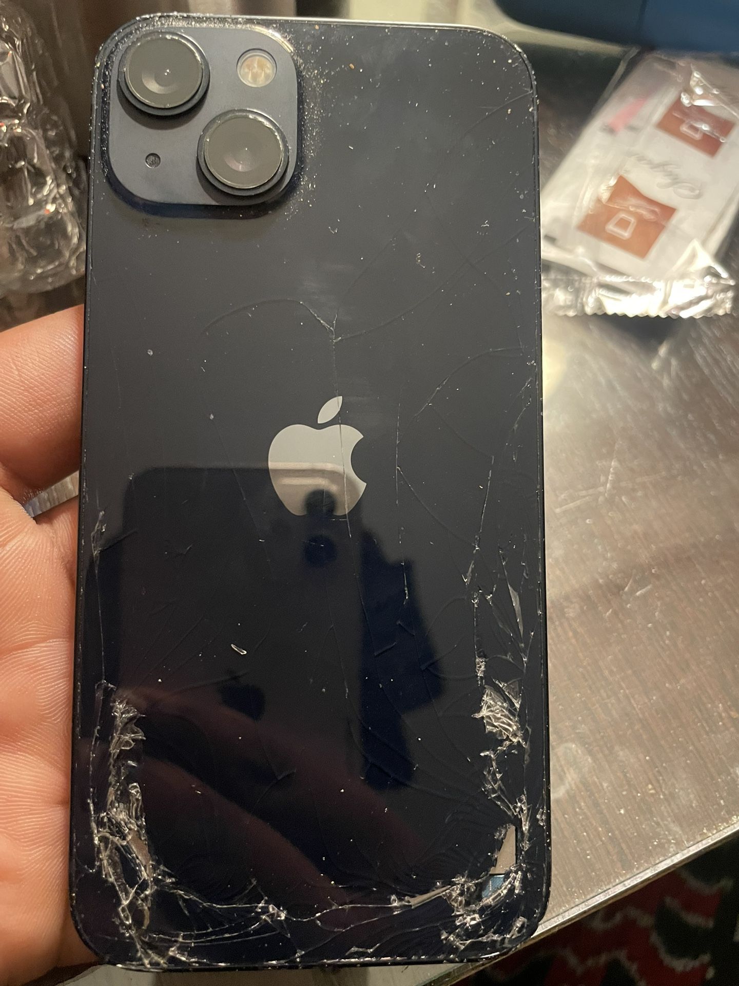 iPhone 13 (Unlocked)