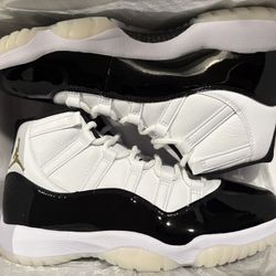 Jordan 11 Gratitude Sz 10.5