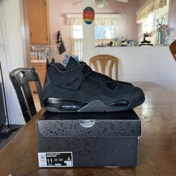 Jordan 4 Retro Black Cat (2025) Size 11