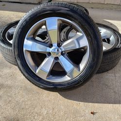 RIMS WHEEL JEEP GRAND CHEROKEE 265/50/20 BOLT PATTERN 5X127 LITTLE MINOR SCRATCHES