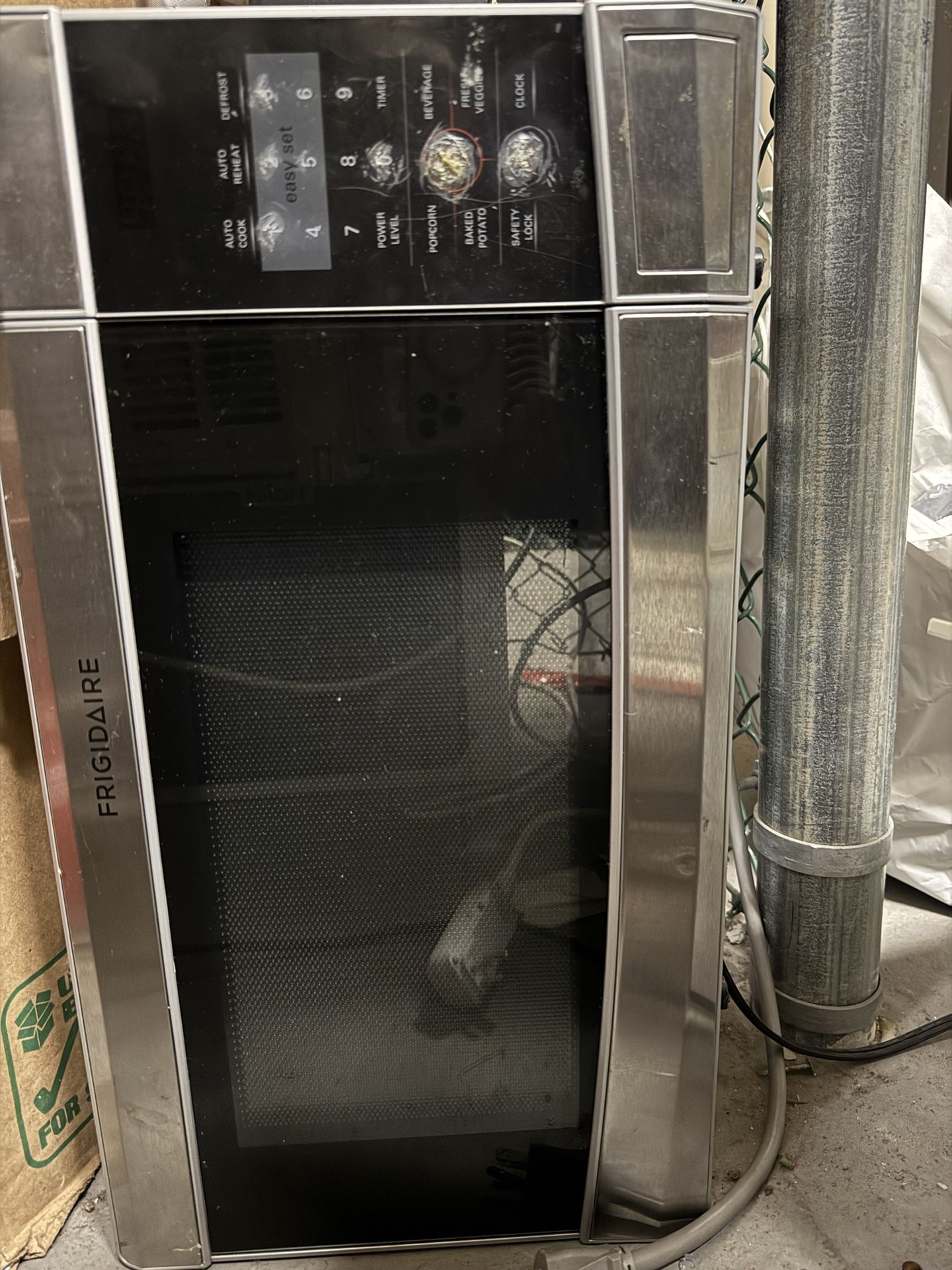 Microwave