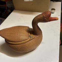 Bamboo animal weaving basket