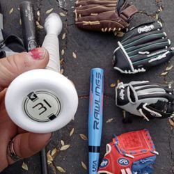 Base Ball Gear Softball Bat31 Tee Ball 24 Bag An Balls 