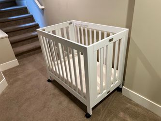 Babyletto Origami Crib, white
