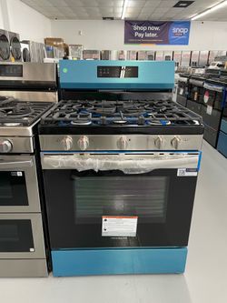 Frigidaire 30” Gas AirFry Range