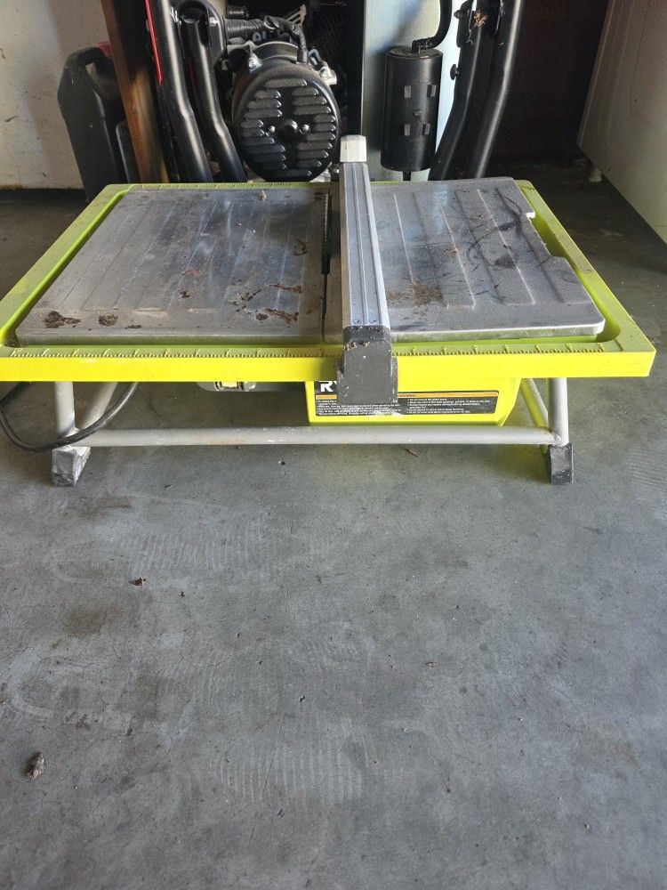 Tile Saw