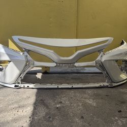 2018-2020 TOYOTA CAMRY SE FRONT BUMPER