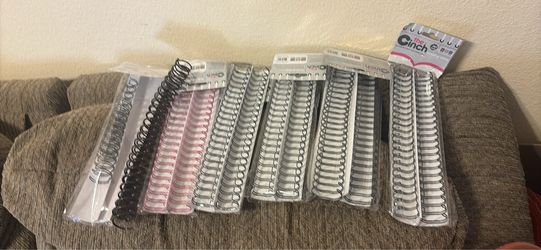 Binding wires for books