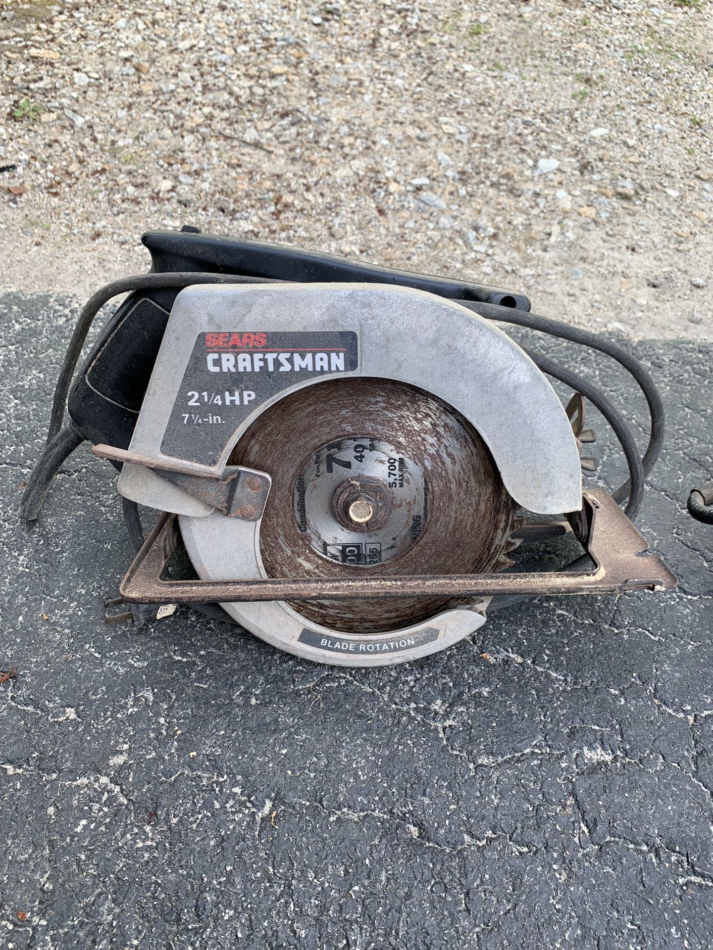 Sears Craftsman Circular Saw 2 1/4 HP 7 1/4" Blade Rotation