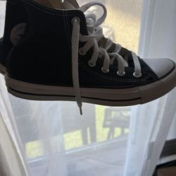Black High top Converse