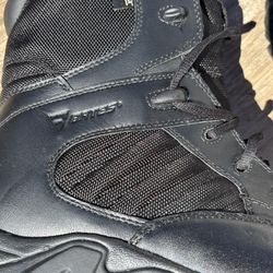 Betes  tactical boots brand new