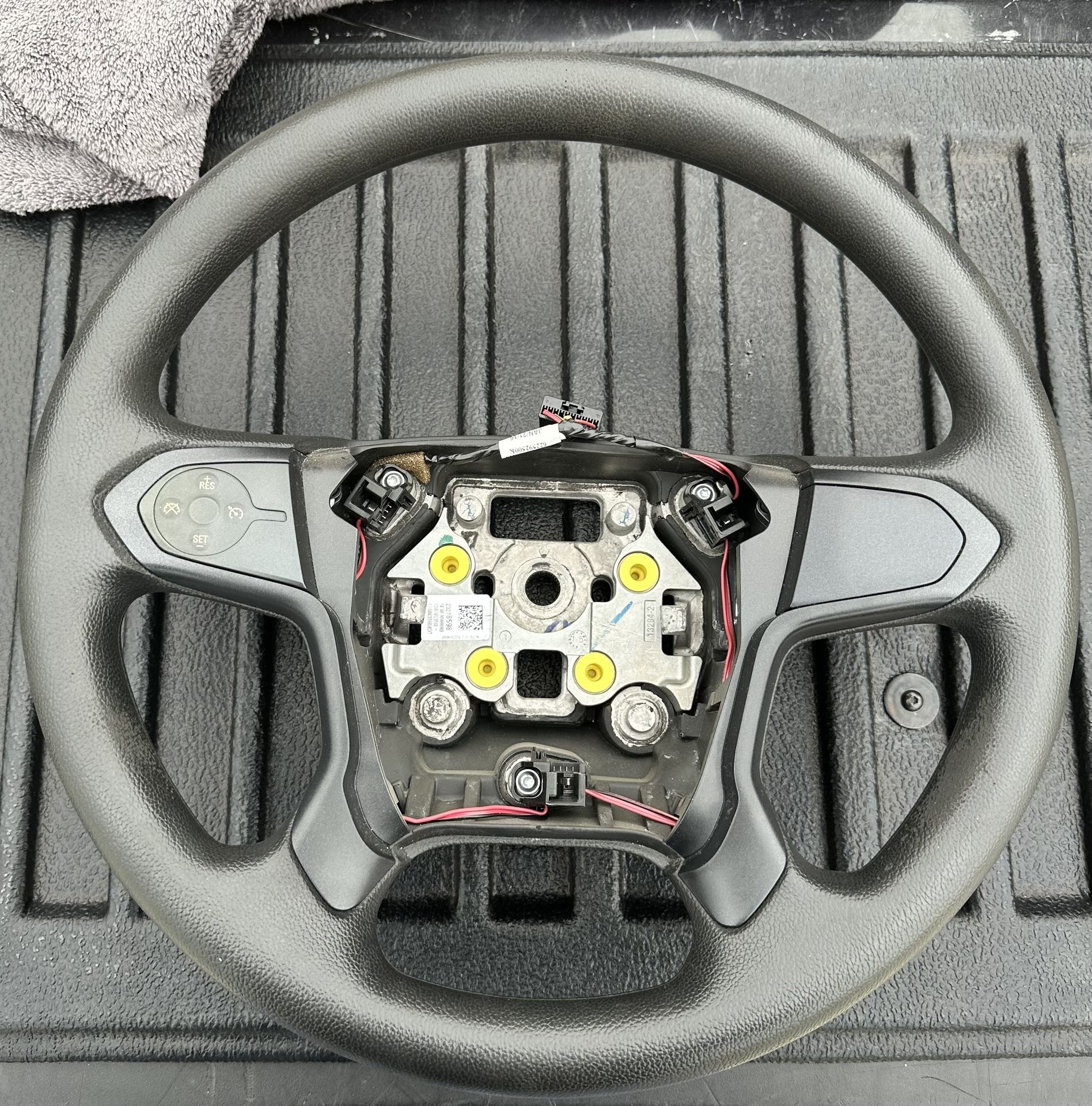 2014-2018 Steering Wheel Silverado