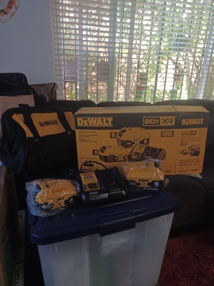 DEWALT BATTERY