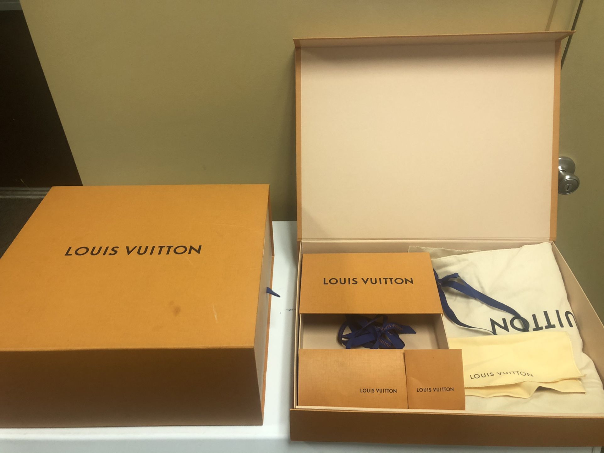 Louis Vuitton, Bags, Empty Louis Vuitton Orange Box