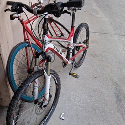 2010 Trek Top Fuel 8 Mountain Bike