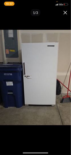 Selling Freezer