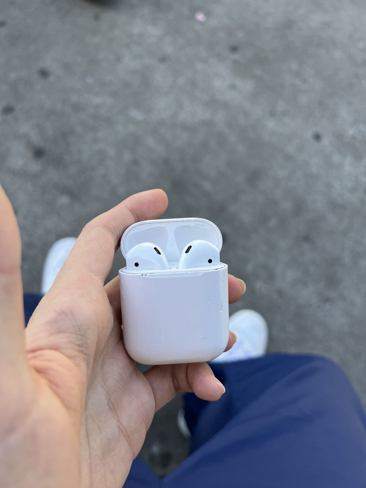 Airpods