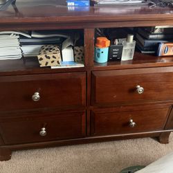 Wood Dresser